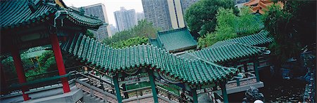 Chinese garden at Wong Tai Sin temple, Kowloon, Hong Kong Fotografie stock - Rights-Managed, Codice: 855-06339443