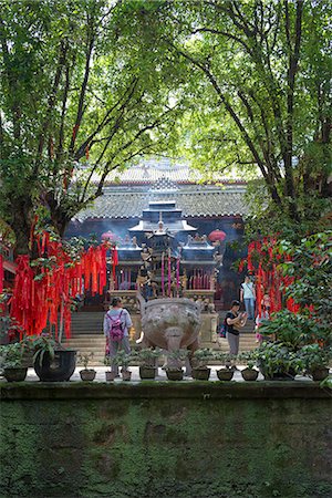 dujiangyan city - Shangqing temple, Qingcheng Shan, A holy Taoism mountain, Dujiangyan city, Sichuan Province, PRC Stock Photo - Rights-Managed, Code: 855-08420752