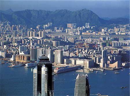 simsearch:855-02986304,k - Mit Blick auf Kowloon vom Gipfel Stockbilder - Lizenzpflichtiges, Bildnummer: 855-02985542