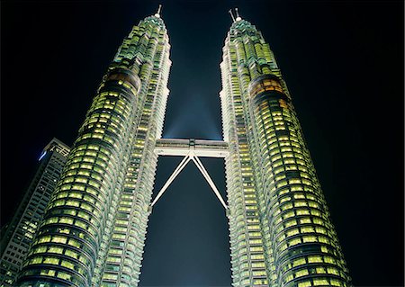 simsearch:855-03253695,k - Petronas Towers, Kuala Lumpur, Malaysia Stock Photo - Rights-Managed, Code: 855-02985735