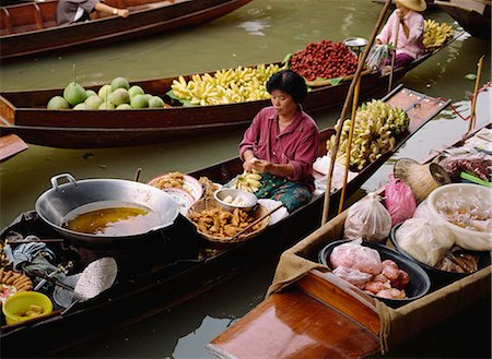 floating market - Damnoen Saduak Floating Market, Bangkok, Thailand Stock Photo - Rights-Managed, Code: 855-02985801