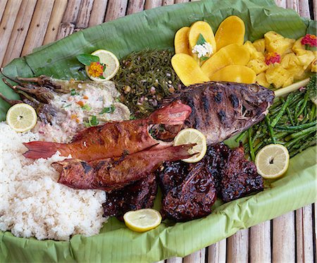 simsearch:855-02987236,k - Filipino food in a banna leaf, Pacific Secret Island, Davao city Stock Photo - Rights-Managed, Code: 855-02987105