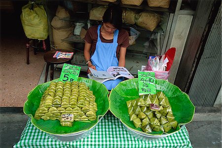 simsearch:855-02985790,k - A street side vendor selling rice dumplings, Bangkok Foto de stock - Con derechos protegidos, Código: 855-02987269
