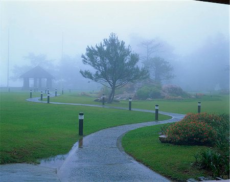 Baguio during rainy season Stock Photo - Rights-Managed, Code: 855-02987424