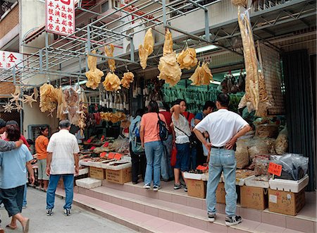 Tourists shop at Taio O village Stock Photo - Rights-Managed, Code: 855-02987563