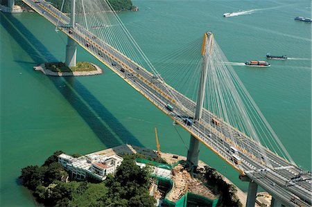 simsearch:855-02988223,k - Aerial view overlooking Ting Kau Bridge, Hong Kong Foto de stock - Con derechos protegidos, Código: 855-02988223