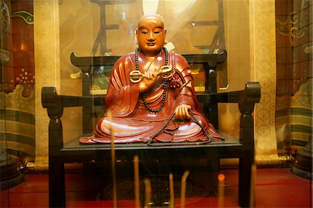 simsearch:855-02988503,k - Eine Buddha-Statue im chinesischen Tempel bei Hsimenting, Taipei, Taiwan Stockbilder - Lizenzpflichtiges, Bildnummer: 855-02988544
