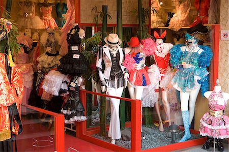 A fashion boutique at Harajuku, Tokyo, Japan Stock Photo - Rights-Managed, Code: 855-02989409