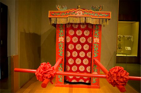 sha tin - Sedan chair used in the old days exhibited in Hong Kong Heritage Museum,Shatin,Hong Kong Stock Photo - Rights-Managed, Code: 855-03024049