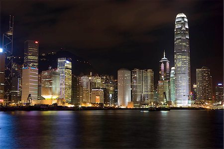 Central & Admiralty skyline from Wanchai,Hong Kong Foto de stock - Con derechos protegidos, Código: 855-03024106