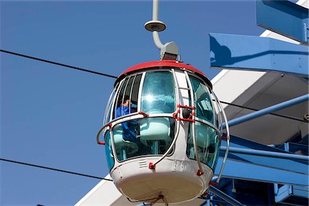 simsearch:855-03024288,k - Cable car at Ocean Park,Hong Kong Stock Photo - Rights-Managed, Code: 855-03024289