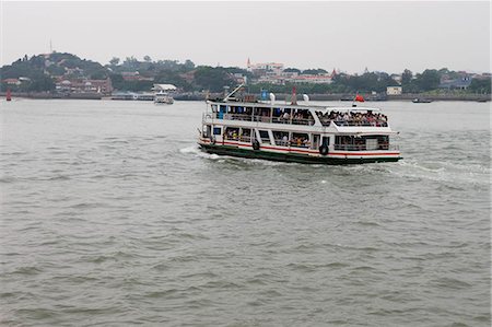 simsearch:855-03024721,k - Overlooking the Gulangyu Island and ferry from Siming,Xiamen (Amoy),Fujian Province,China Fotografie stock - Rights-Managed, Codice: 855-03024685