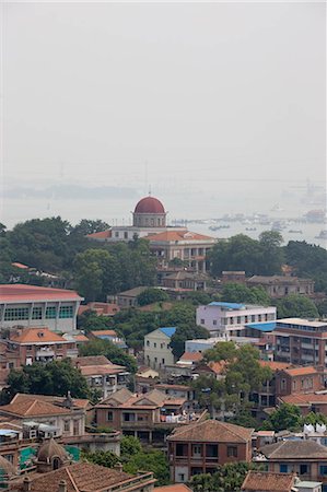 simsearch:855-03024725,k - Cityscape of Gulangyu Island with the Xiamen Museum in vision from Sunlight Rock Park,Gulangyu Island,Xiamen (Amoy),Fujian Province,China Fotografie stock - Rights-Managed, Codice: 855-03024707