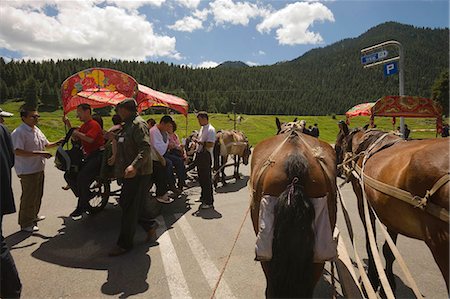 Chariots d'âne pour touriste à Nanshan ranch, Wulumuqi, Xinjiang Uyghur autonomie district, route de la soie, Chine Photographie de stock - Rights-Managed, Code: 855-03024794