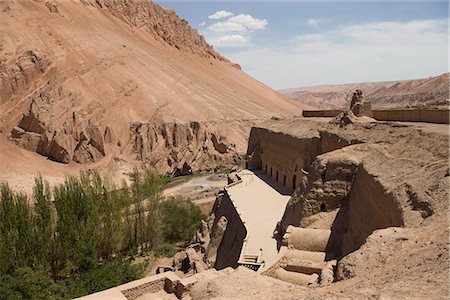 Grottes de Bezeklik, Turpan, district d'autonomie ouïghour du Xinjiang, Chine Photographie de stock - Rights-Managed, Code: 855-03024921
