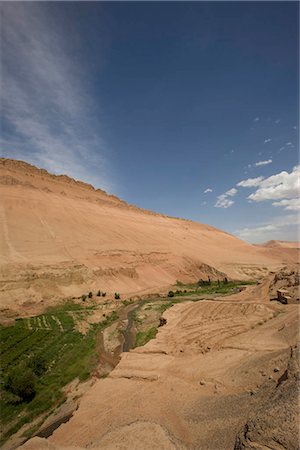 Small oasis at Flaming Mountain,Turpan,Xinjiang Uyghur Autonomy district,China Foto de stock - Con derechos protegidos, Código: 855-03024932