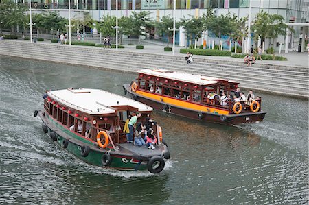 simsearch:855-02987778,k - Boat tour on Singapore River,Clarke Quay,Singapore Foto de stock - Con derechos protegidos, Código: 855-03025211