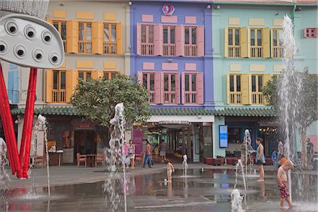 singapore landmarks - Kids playing in the fountain,Clarke Quay,Singapore Stock Photo - Rights-Managed, Code: 855-03025289