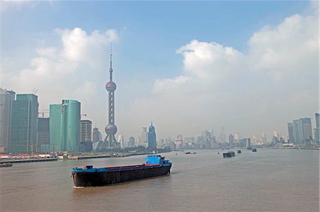 simsearch:855-02989146,k - Skyline of Pudong from Huangpu River,Shanghai,China Foto de stock - Direito Controlado, Número: 855-03026173