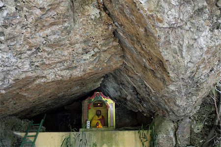 Pui au révérend temple, monastère de Shan de Tsing, Castle Peak, Hong Kong Photographie de stock - Rights-Managed, Code: 855-03026337