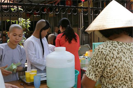 simsearch:855-03255275,k - Nuns selling drink,Chua Vinh Trang,My Tho,Vietnam Stock Photo - Rights-Managed, Code: 855-03021978