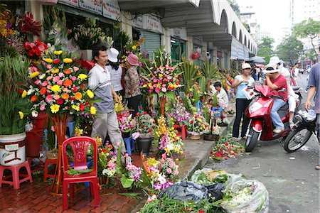 Flower market nearby the Cho Ben Thanh market,Ho Chi Minh City,Vietnam Stock Photo - Rights-Managed, Code: 855-03022139