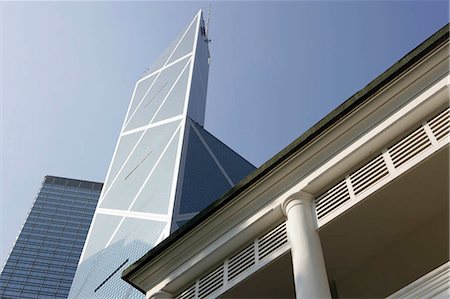 Bank of China Building & the teaware museum,Hong Kong Foto de stock - Direito Controlado, Número: 855-03022517