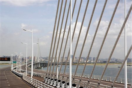 simsearch:855-02987020,k - Shenzhen Bay Bridge,Hong Kong Foto de stock - Con derechos protegidos, Código: 855-03022973