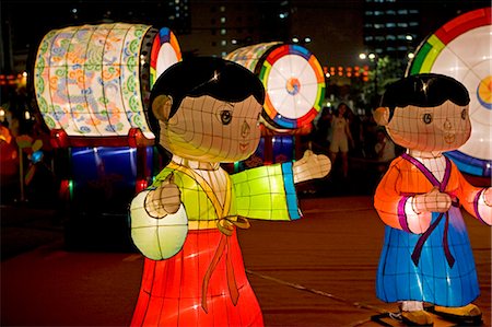 Exhibit of lanterns celebrating the Mid- Autumn Festival,Hong Kong Stock Photo - Rights-Managed, Code: 855-03023728