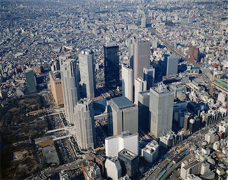 población - Aerial shot of Shinjuku, Tokyo, Japan Foto de stock - Con derechos protegidos, Código: 855-03254969