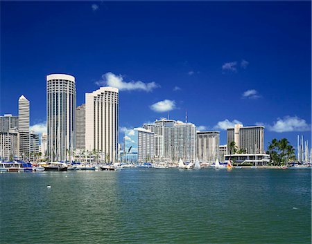 picture hawaii skyline - Resort hotels from Ala Wai Marina Waikiki Beach, Honolulu, Oahu, Hawaii, USA Stock Photo - Rights-Managed, Code: 855-03255072