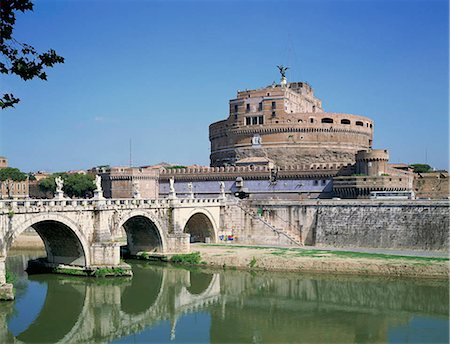 ponte sant angelo roma - Ponte Sant'Angelo and Castle Sant'Angelo, Rome, Latium, Italy Stock Photo - Rights-Managed, Code: 855-03255143