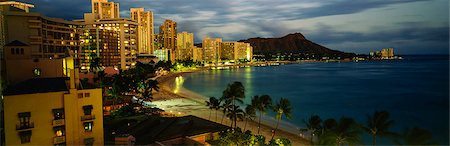 panoramic beach - Oahu Waikiki beach at night, Diamond Head, Hawaii, USA Stock Photo - Rights-Managed, Code: 855-03255307