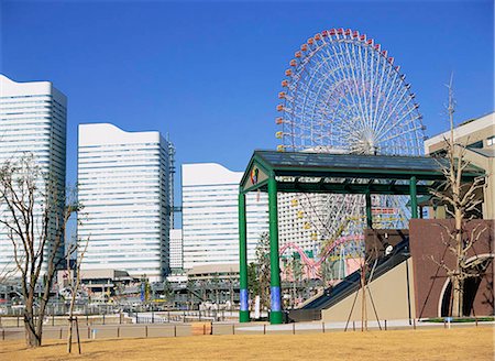 ferris wheel japan - Minatomirai, Yokohama, Japan Stock Photo - Rights-Managed, Code: 855-03255353