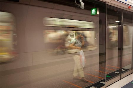 MTR platform, Causeway Bay, Hong Kong Stock Photo - Rights-Managed, Code: 855-03253286