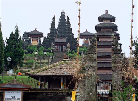 pura besakih temple - Pura Besakih, Bali, Indonesia Foto de stock - Con derechos protegidos, Código: 855-03253635