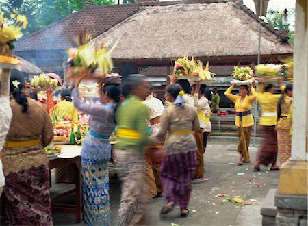 Offering for full moon festival in a temple, Bali, Indonesia Stock Photo - Rights-Managed, Code: 855-03253656