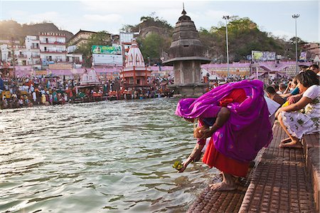 simsearch:841-03870667,k - Devotees performing rituals at a ghat, Haridwar, Uttarakhand, India Stock Photo - Rights-Managed, Code: 857-06721453