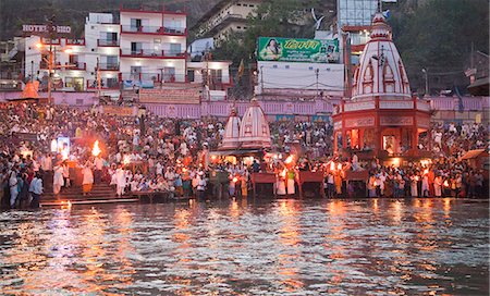 peregrinación - Evening prayer (Aarti) at Har Ki Pauri, River Ganges, Haridwar, Uttarakhand, India Foto de stock - Con derechos protegidos, Código: 857-06721461