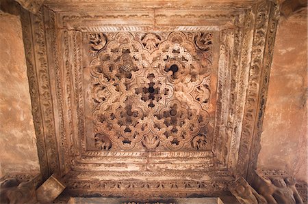 Details of a temple ceiling, Khajuraho, Chhatarpur District, Madhya Pradesh, India Photographie de stock - Rights-Managed, Code: 857-06721535