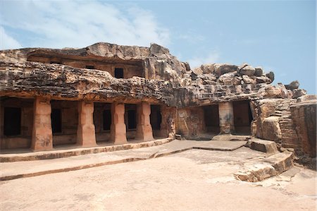 simsearch:857-06721579,k - Ruins of buildings at an archaeological site, Udayagiri and Khandagiri Caves, Bhubaneswar, Orissa, India Foto de stock - Con derechos protegidos, Código: 857-06721600