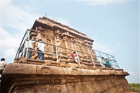 pilgrimage - Ancient Olakaneswarar Temple on top of Mahishasuramardhini Mandapam, Mahabalipuram, Kanchipuram District, Tamil Nadu, India Stock Photo - Rights-Managed, Code: 857-06721720