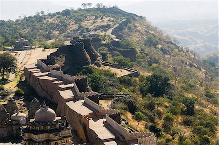 simsearch:857-03192591,k - Erhöhte Ansicht eines Forts, Kumbhalgarh Fort, Rajsamand Bezirk, Rajasthan, Indien Stockbilder - Lizenzpflichtiges, Bildnummer: 857-03192541
