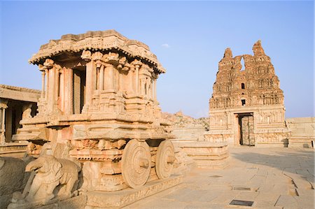 Stone chariot in front of a temple, Stone Chariot, Vitthala Temple, Hampi, Karnataka, India Stock Photo - Rights-Managed, Code: 857-03192747