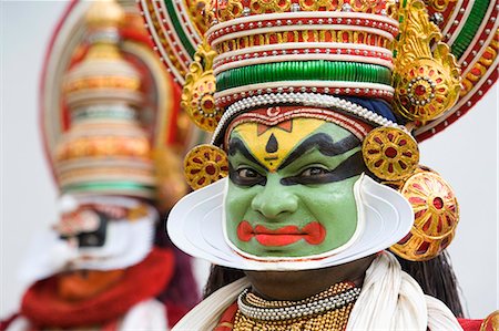 pictures of east indians head dress - Portrait of a man kathakali dancing Stock Photo - Rights-Managed, Code: 857-03192884