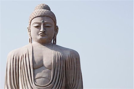 Low angle view of a statue of Buddha, The Great Buddha Statue, Bodhgaya, Gaya, Bihar, India Foto de stock - Con derechos protegidos, Código: 857-03192973