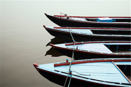 Boats in the river, Ganges River, Varanasi, Uttar Pradesh, India Stock Photo - Rights-Managed, Code: 857-03192998