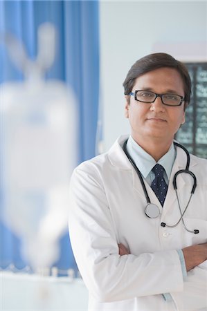 portrait 40s indian man one person - Doctor in a hospital, Gurgaon, Haryana, India Stock Photo - Rights-Managed, Code: 857-03554120