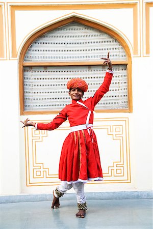 simsearch:857-03570178,k - Folk dancer performing in a palace, City Palace, Jaipur, Rajasthan, India Stock Photo - Rights-Managed, Code: 857-03553622