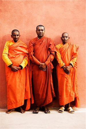 Portrait de trois moines, Bodhgaya, Gaya, Bihar, Inde Photographie de stock - Rights-Managed, Code: 857-03553667